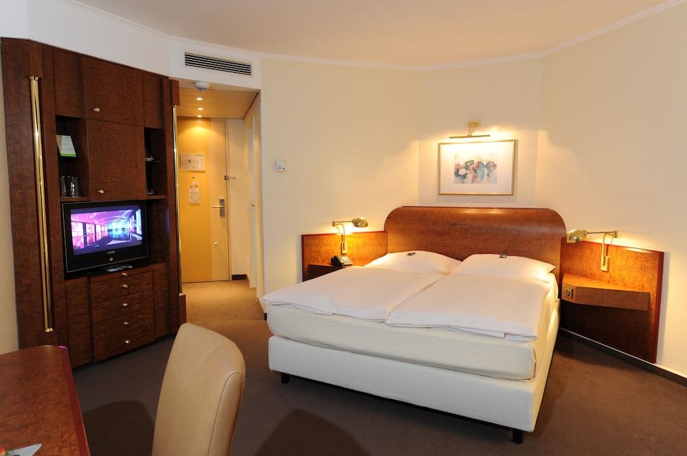 Hotel Lindner Seestern, Part Of Jdv By Hyatt Düsseldorf